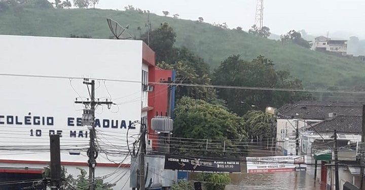 Cidades inundadas na região Sudeste