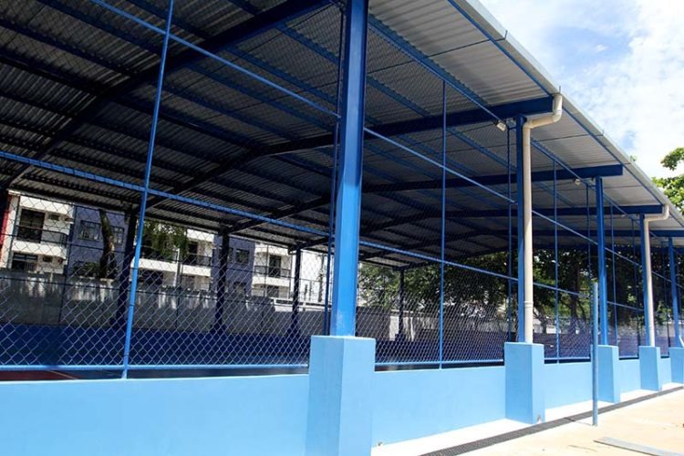 Quadra de Escola em Macaé-RJ