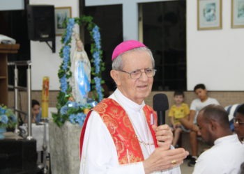 Dom Roberto Gomes Guimarães