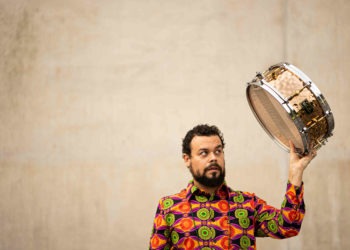 Livro Samba - Autores Diego Zangado e Fernando Baggio