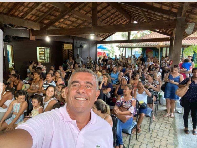Secretário de Educação de Macaé-RJ Guto Garcia