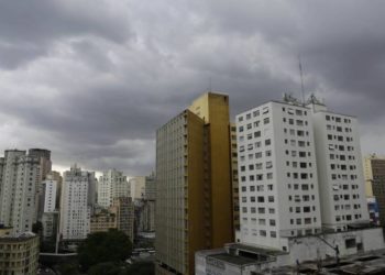 Previsão do tempo em todo o Brasil