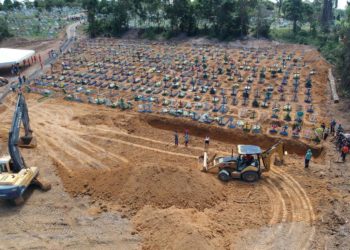 Enterro em Manaus (AM)