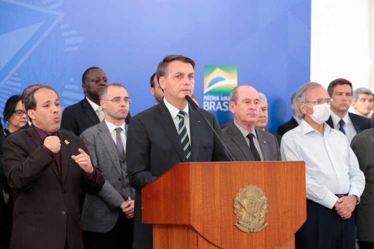 Pronunciamento de Bolsonaro contra Moro