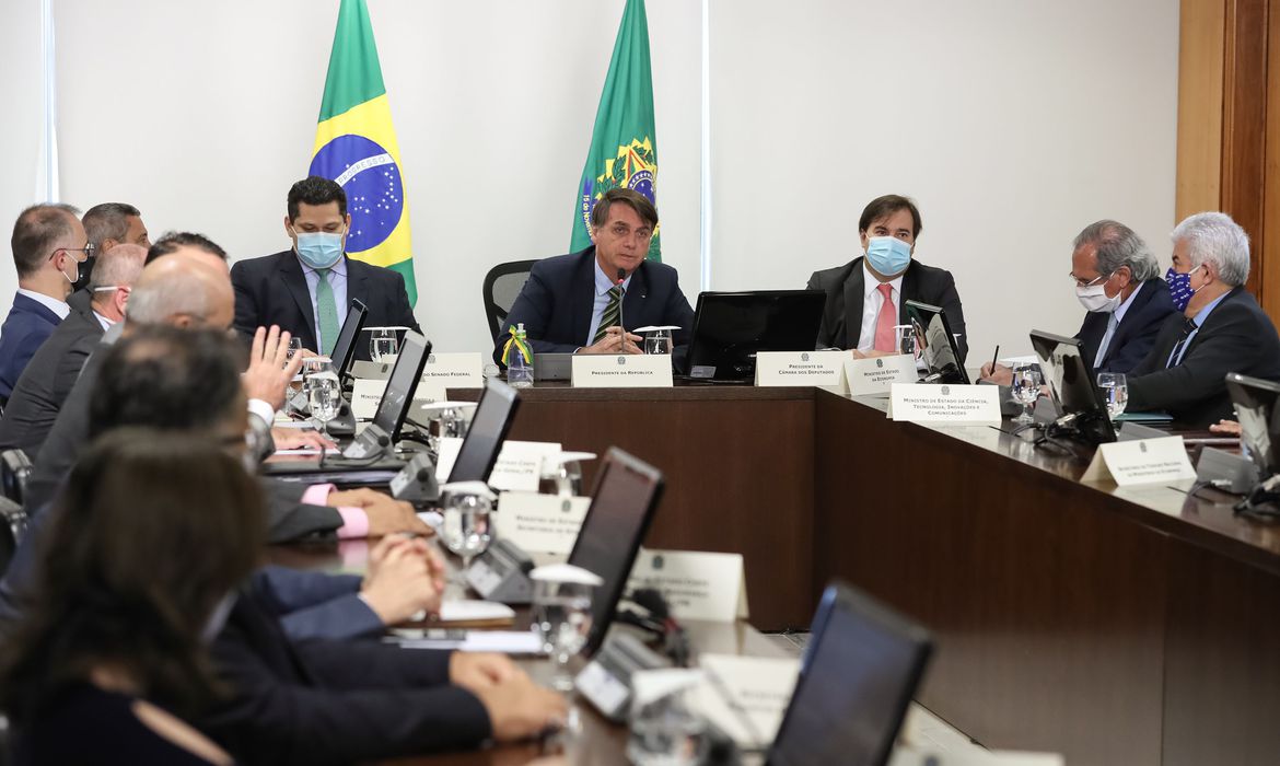 Reunião virtual de Bolsonaro com governadores