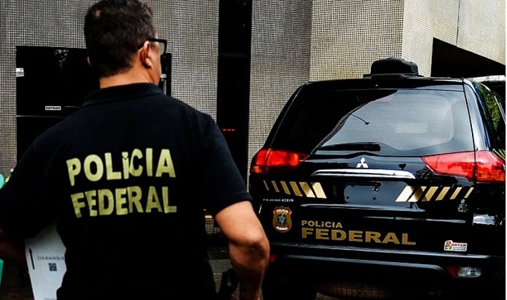Polícia Federal - Operação Fiat Lux