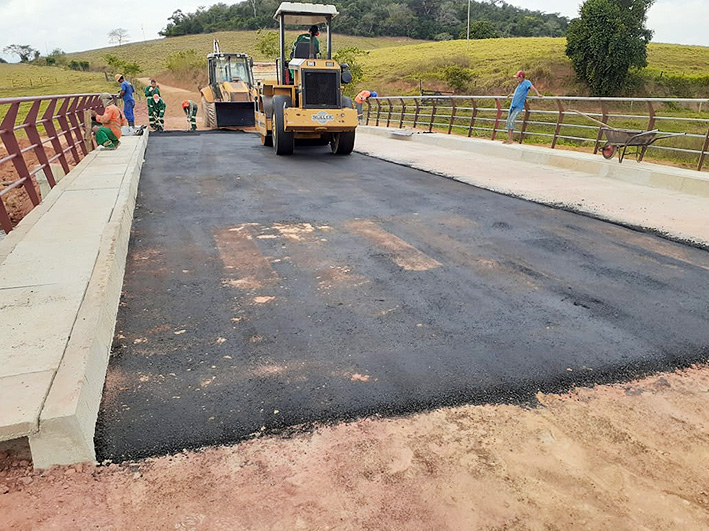 Nova ponte na RJ-204