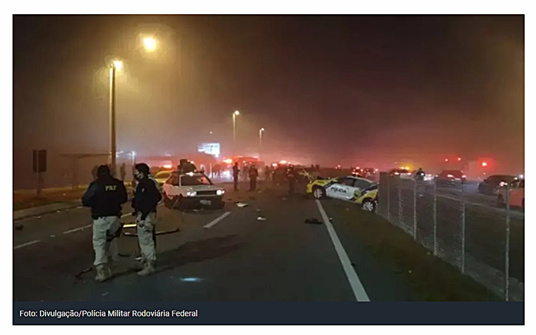 Acidente de carro no Paraná