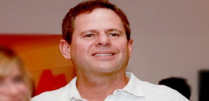 ainda comentou que os valores oscilavam de US$ 50 mil a US$ 300 mil por remessa