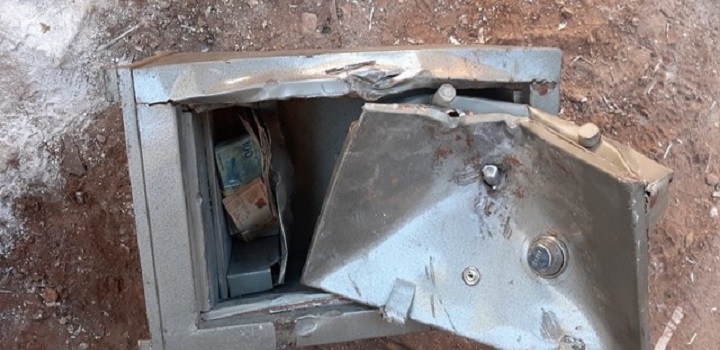 Catadores encontram R$ 35 mil em dinheiro