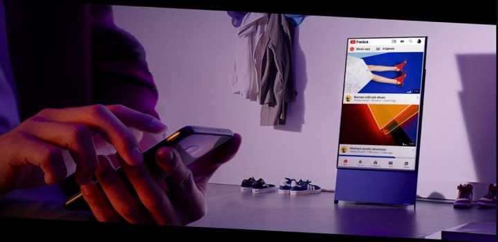 Tv da Samsung gira e fica com tela no design de smartphone