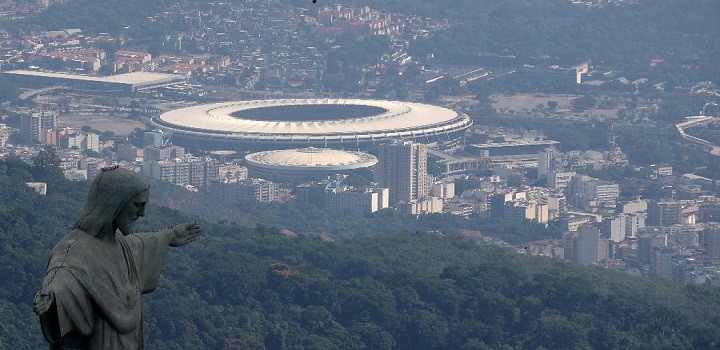Prefeitura DO RJ anuncia público no Maracanã dia 4... - Veja mais em https://www.uol.com.br/esporte/futebol/ultimas-noticias/2020/09/18/rio-avanca-por-retorno-do-publico-aos-estadios-e-apronta-protocolo.htm?cmpid=copiaecola