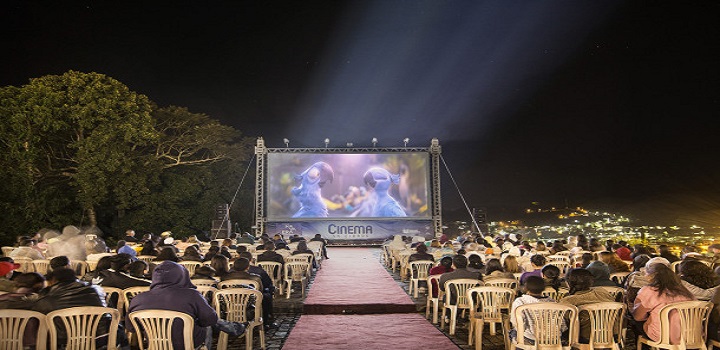 Cinema na Praça nos municipios do RJ