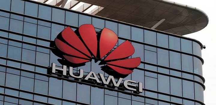 Bolsonaro analisa proibir Huawei