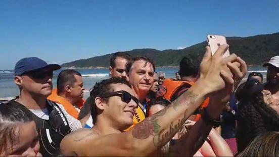 Bolsonaro na praia