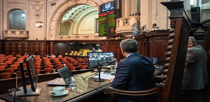 ALERJ LEI TRÁFEGO PESADO