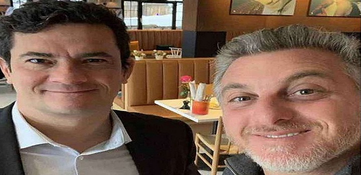 #Moro e Huck
