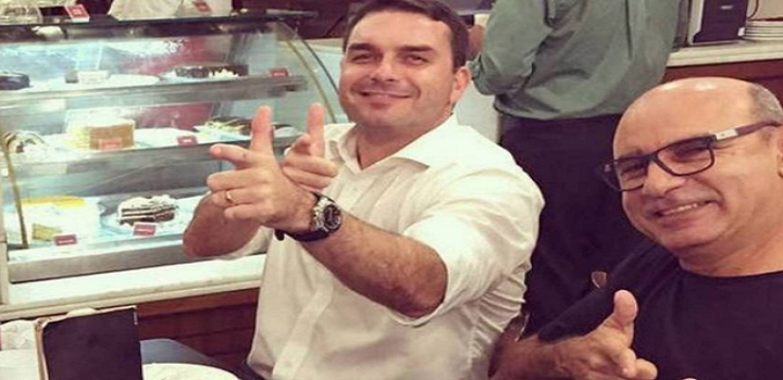 Bolsonaro Queiroz Rachadinha