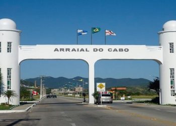 Prefeitura de Arraial do Cabo contrata sem licitação