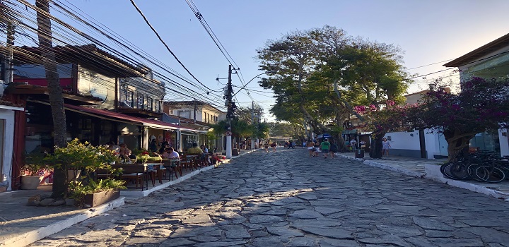 Búzios comércio 50%