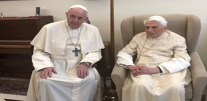 Papa Francisco e Bento XVI