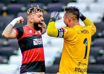Flamengo goleia o Santos