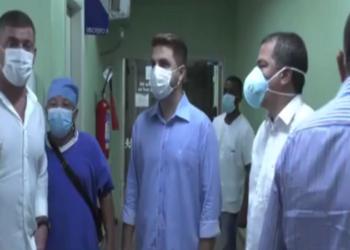 Prefeito Wladimir Garotinho faz vistoria nos principais hospitais de Campos no 2º dia de governo