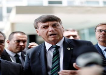 Jair Bolsonaro leite condensado imprensa
