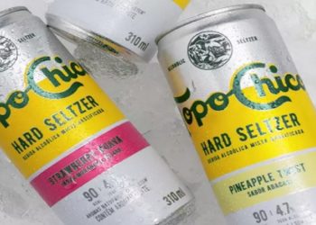 Topo Chico (uma marca de água com gás tradicional no México), o novo rótulo foi lançado em setembro invertendo a lógica do mercado