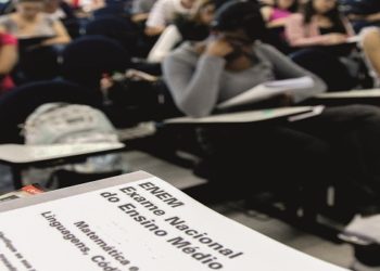 Milhões de estudantes de todo o país fazem hoje (17) a primeira prova do Exame Nacional do Ensino Médio (Enem) 2020