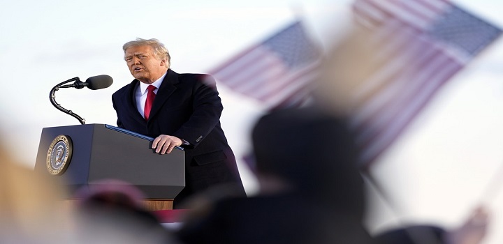 Trump deixa a Casa Branca
