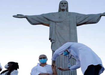 MP registra fura fila na vacinação no RJ
