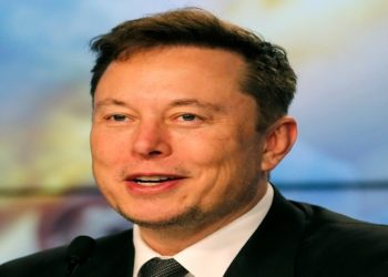 SpaceX, de Elon Musk, espera levar primeiros turistas ao espaço