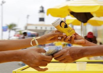 Auxilio para ambulantes no carnaval