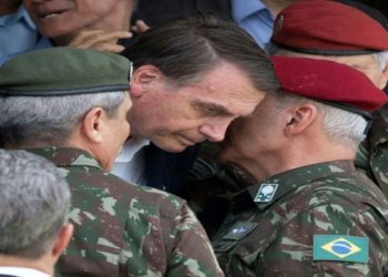 Bolsonaro e militares