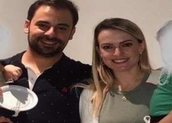 A família de Érica Fernandes, empresária palmeirense vítima de feminicídio, em São Paulo, registrou boletim de ocorrência contra o sogro dela, Alexandre Ceschini,