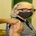 Fernanda Montenegro vacinada contra a Covid