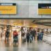 No caso de voos internacionais, tanto da Latam quanto de empresas parceiras, o check-in segue presencial, no guichê. GRU Airport