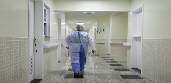 Mulher com covid estuprada em hospital