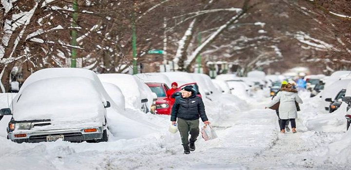 Milhões de pessoas ficaram sem energia elétrica no Texas após tempestades de neve atingirem o Estado