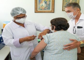 Vacinação em Campos