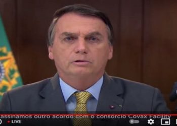 Pronunciamento de Bolsonaro sobre vacinação