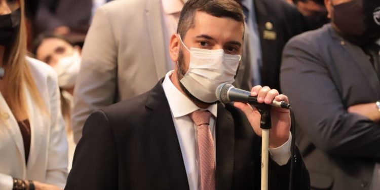 Deputado Rodrigo Bacellar