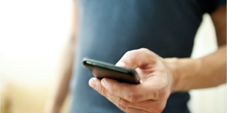 Espionagem no SMS