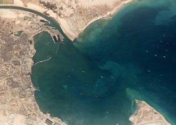 Presidente do Egito anuncia desbloqueio do Canal de Suez