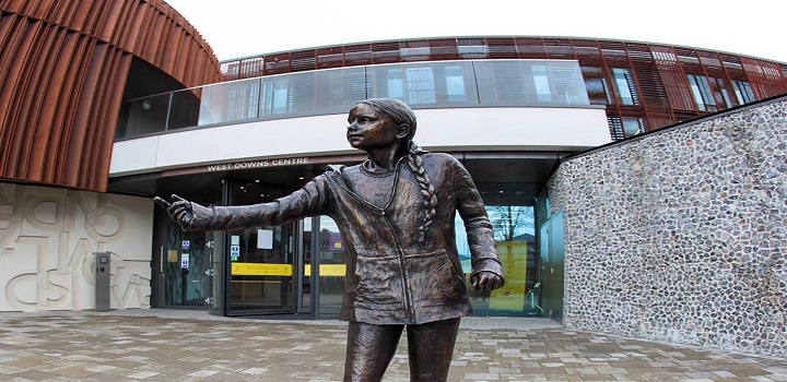 Estatua de Greta Thunberg