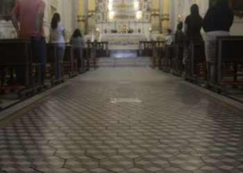 perdão a dívida de igrejas é aprovado por Bolsonaro