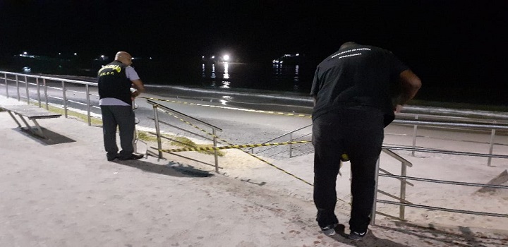 Cidades da Região dos Lagos poibem acesso às praias