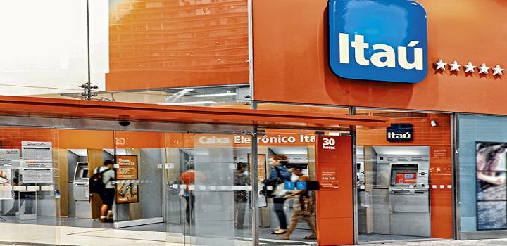 Itau demite funcionarios