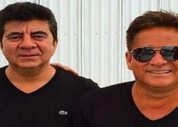 Nilton Rodrigues, conhecido no meio artístico como Passim, morreu nesta quinta-feira (4) após ser atingido por um disparo de arma de fogo na fazenda do cantor Leonardo em Goiás.